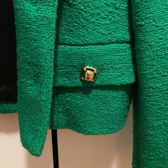 [SOLD] Zara Blazer WITH TAGS 🤍 - Picture 2 of 3